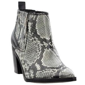 Marc Fisher NEW Black/Gray Snake-Print Booties 6.5‎